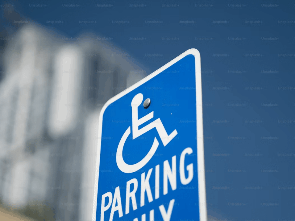 panneau place handicapé