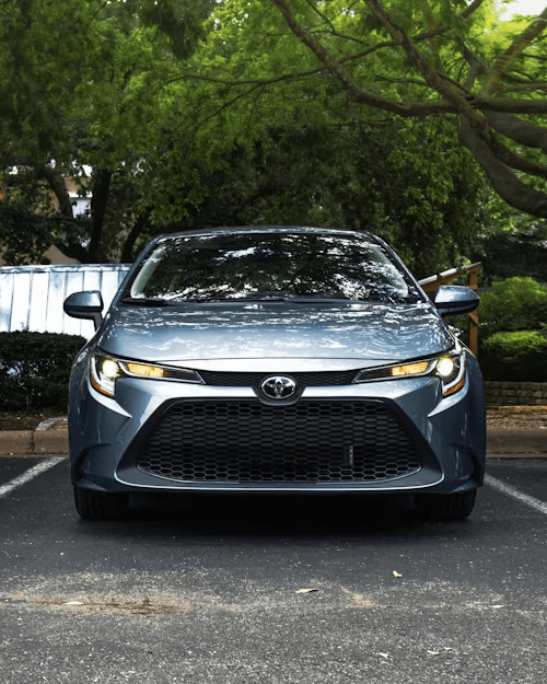 toyota corolla intérieur taille