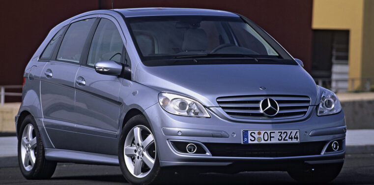 Mercedes-Benz-B-200-CDI