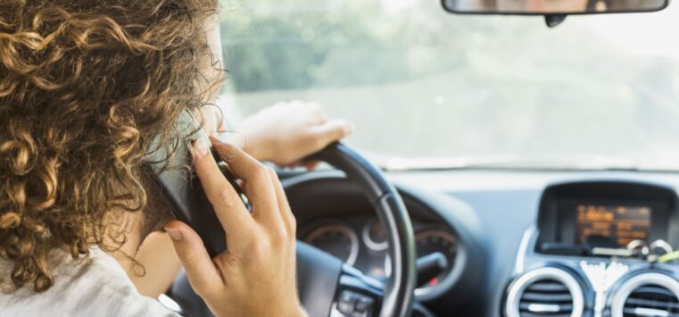 téléphone au volant